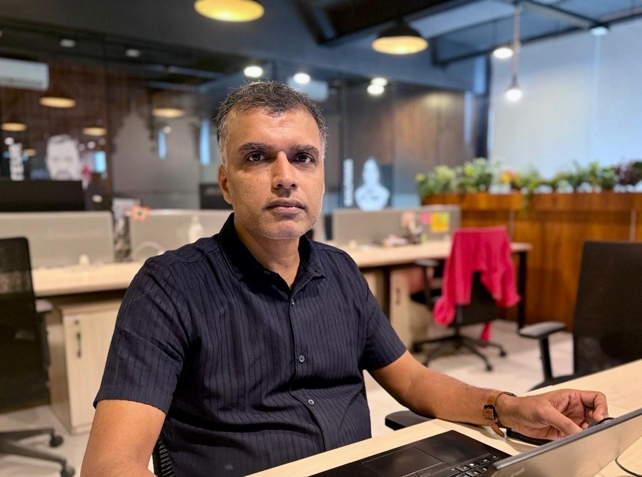 Manikandan N
